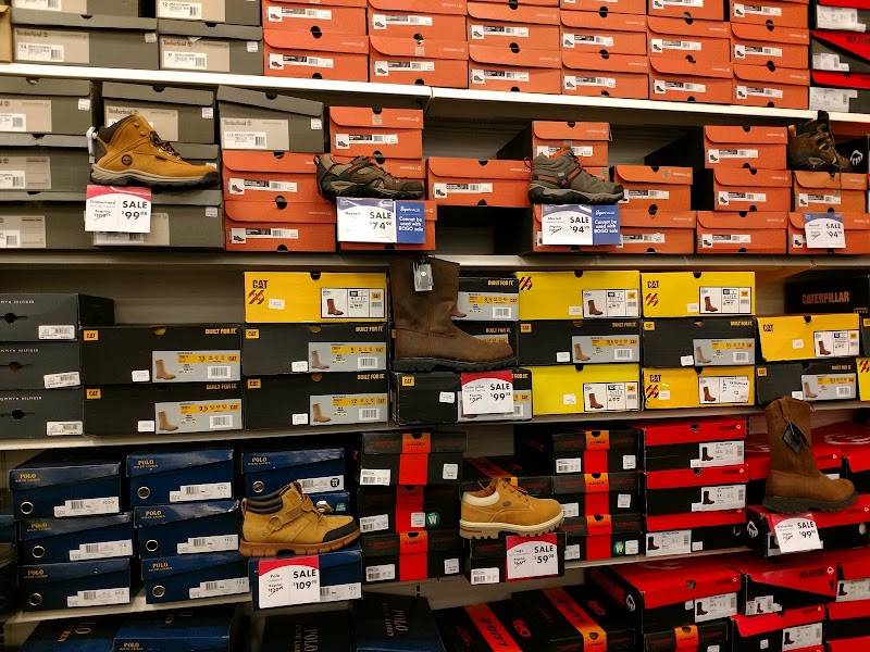 Shoe Station